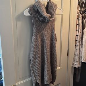 Sleeveless cowl sweater